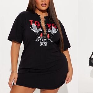 Fashion Nova Black Graphic T-Shirt Dress